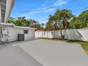 700 NE 3rd Avenue, Pompano Beach FL 33060