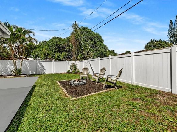 700 NE 3rd Avenue, Pompano Beach FL 33060