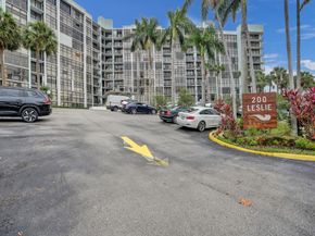 200 Leslie Dr 723, Hallandale Beach FL 33009