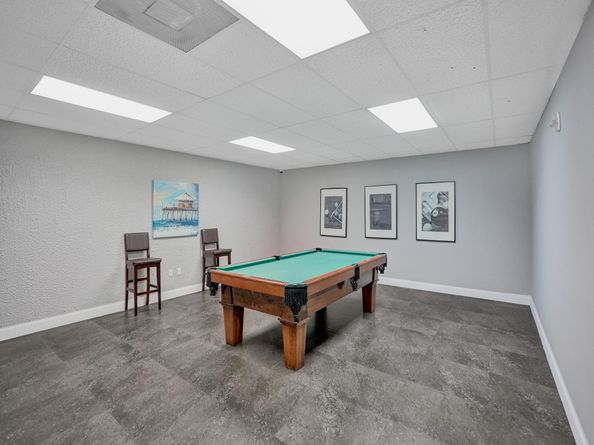 200 Leslie Dr 723, Hallandale Beach FL 33009