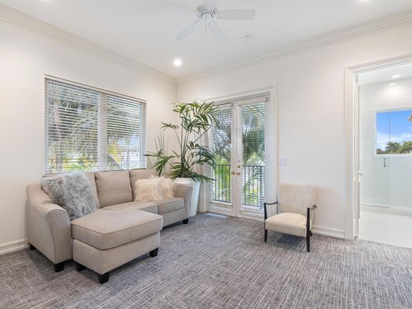 366 Sweet Bay Ave, Plantation FL 33324
