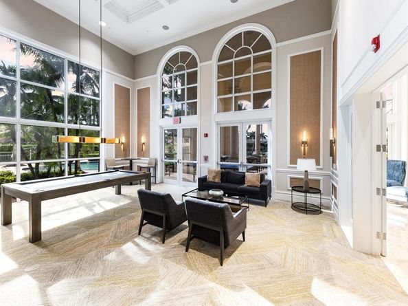 366 Sweet Bay Ave, Plantation FL 33324