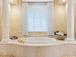 366 Sweet Bay Ave, Plantation FL 33324