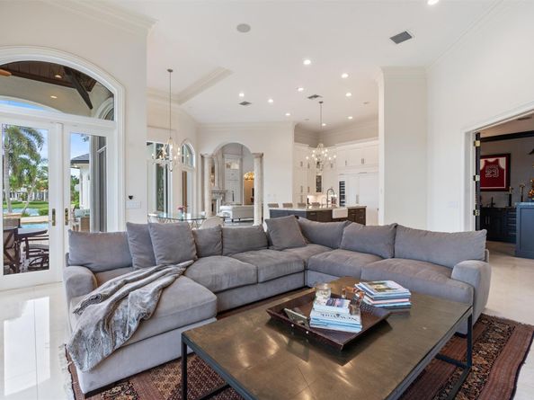 366 Sweet Bay Ave, Plantation FL 33324
