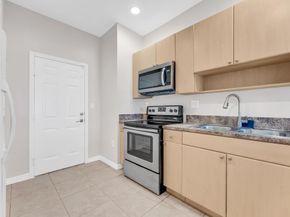 14075 SW 50th Ln 14075, Miramar FL 33027