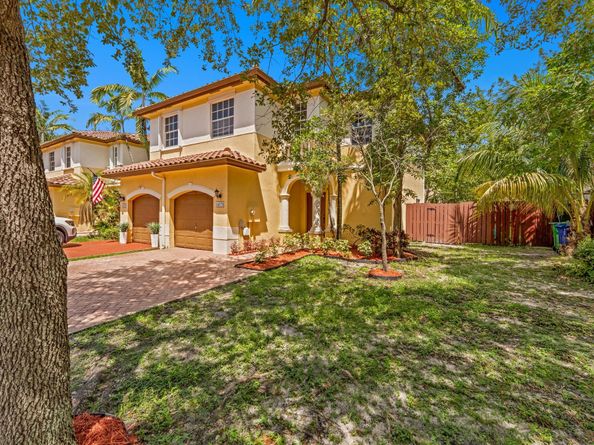 14075 SW 50th Ln 14075, Miramar FL 33027