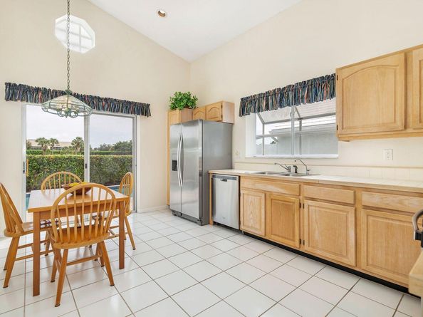 9302 Heathridge Drive, West Palm Beach FL 33411