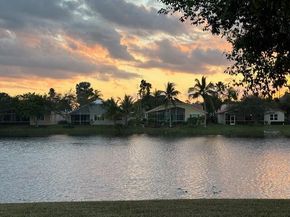 7531 NW 86th Terrace 101, Tamarac FL 33321