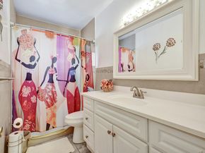 1070 NW 149th Street, Miami FL 33168