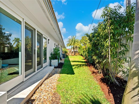 2600 NE 26th Ave, Fort Lauderdale FL 33306