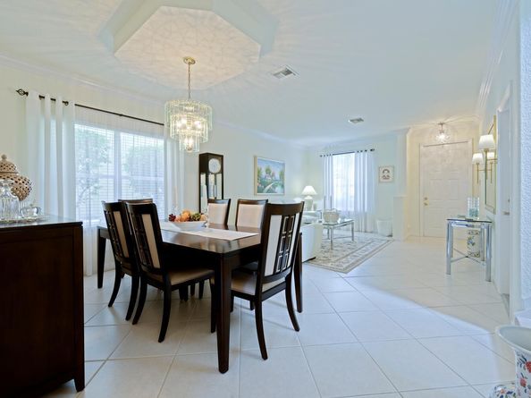 4156 Meade Way, West Palm Beach FL 33409