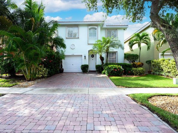 4156 Meade Way, West Palm Beach FL 33409