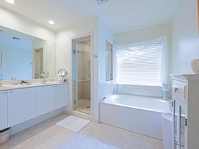 4156 Meade Way, West Palm Beach FL 33409