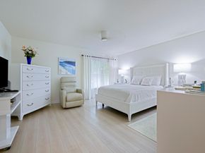 4156 Meade Way, West Palm Beach FL 33409