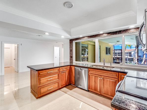 5550 NE 26th Ave, Fort Lauderdale FL 33308