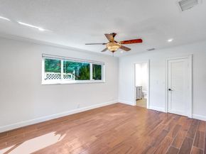 5550 NE 26th Ave, Fort Lauderdale FL 33308