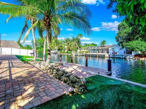 5550 NE 26th Ave, Fort Lauderdale FL 33308