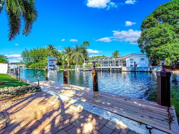 5550 NE 26th Ave, Fort Lauderdale FL 33308