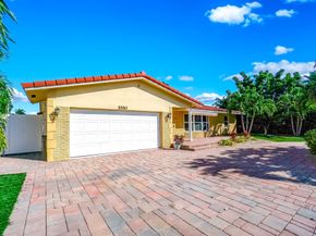 5550 NE 26th Ave, Fort Lauderdale FL 33308