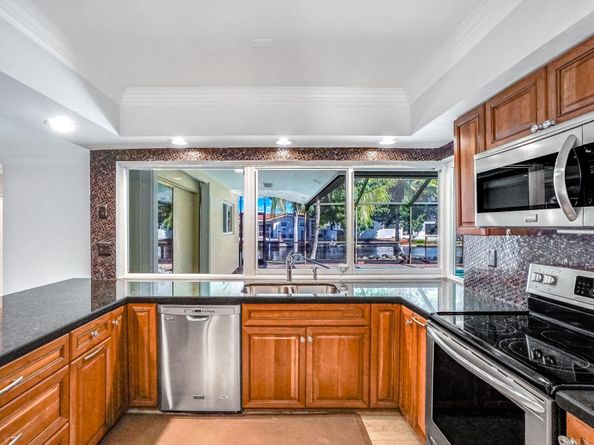 5550 NE 26th Ave, Fort Lauderdale FL 33308
