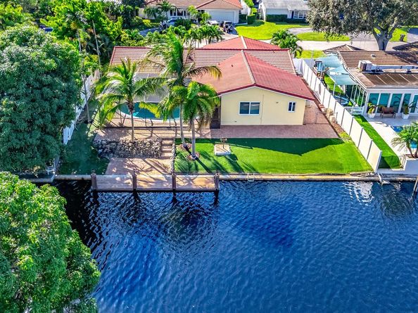 5550 NE 26th Ave, Fort Lauderdale FL 33308