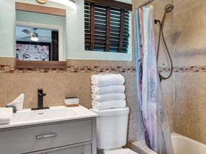 4460 NE 17th Terrace, Oakland Park FL 33334