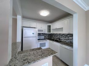 530 Horizons W 205, Boynton Beach FL 33435