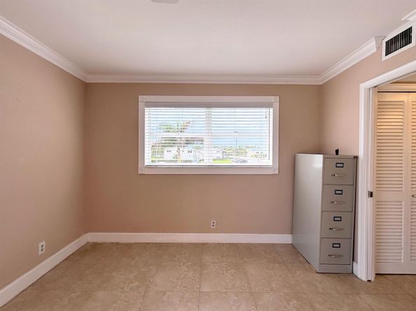 530 Horizons W 205, Boynton Beach FL 33435