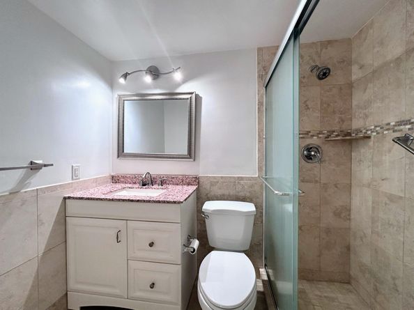530 Horizons W 205, Boynton Beach FL 33435