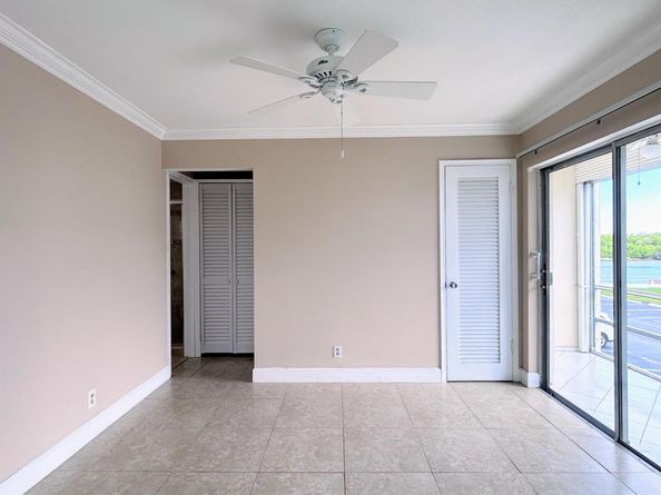 530 Horizons W 205, Boynton Beach FL 33435