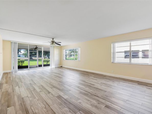 8780 Holly Ct 104, Tamarac FL 33321