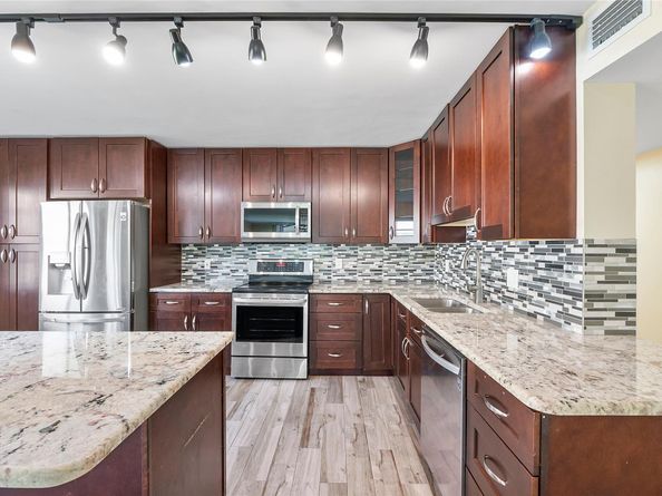 8780 Holly Ct 104, Tamarac FL 33321