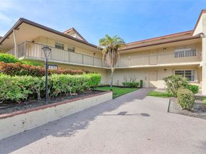 8780 Holly Ct 104, Tamarac FL 33321