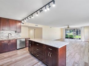 8780 Holly Ct 104, Tamarac FL 33321
