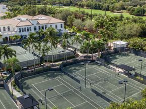 16185 Villa Vizcaya Place, Delray Beach FL 33446