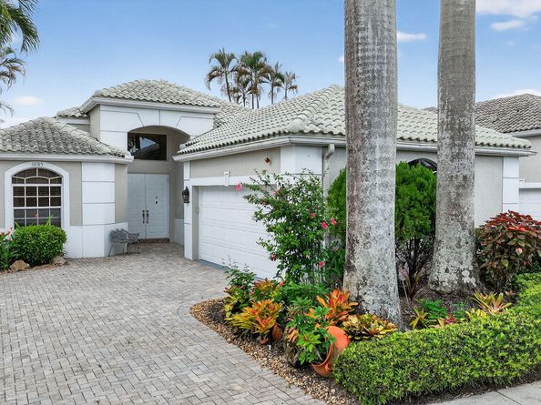 16185 Villa Vizcaya Place, Delray Beach FL 33446