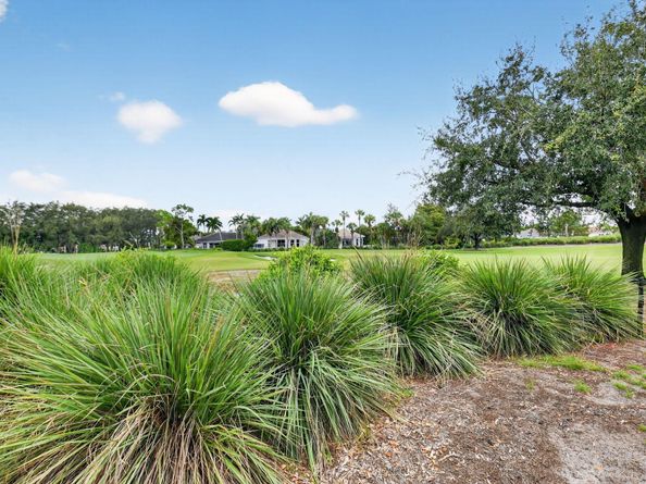16185 Villa Vizcaya Place, Delray Beach FL 33446