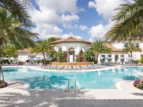 16185 Villa Vizcaya Place, Delray Beach FL 33446