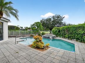 16185 Villa Vizcaya Place, Delray Beach FL 33446