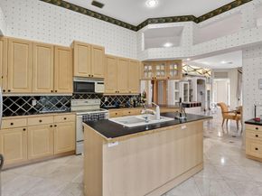 16185 Villa Vizcaya Place, Delray Beach FL 33446