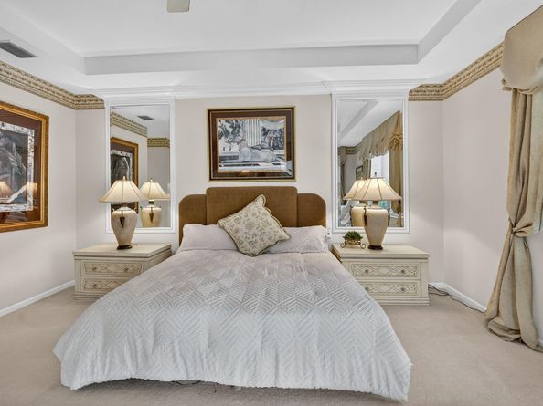 16185 Villa Vizcaya Place, Delray Beach FL 33446