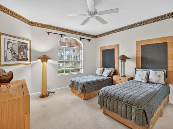 16185 Villa Vizcaya Place, Delray Beach FL 33446
