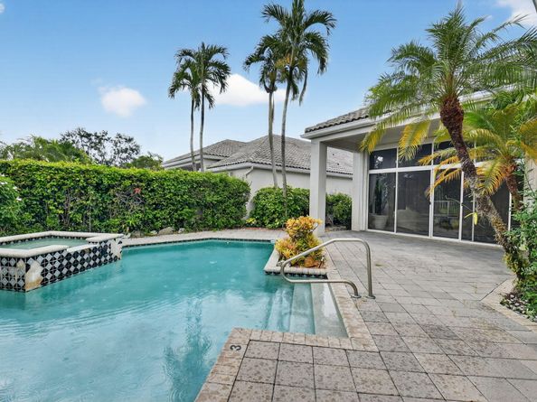 16185 Villa Vizcaya Place, Delray Beach FL 33446