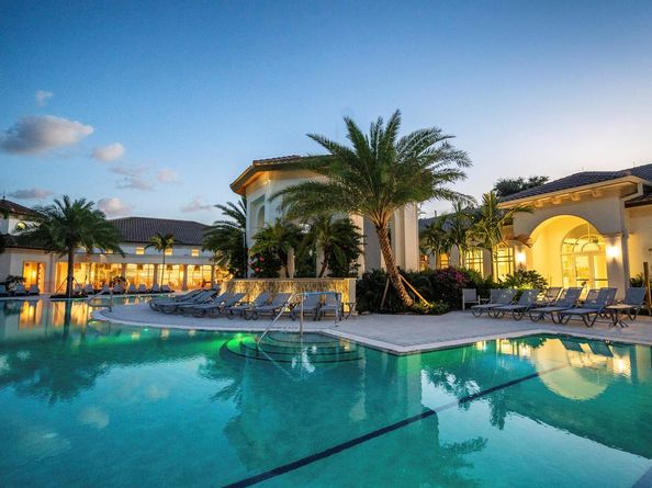 16185 Villa Vizcaya Place, Delray Beach FL 33446