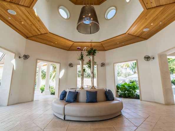 16185 Villa Vizcaya Place, Delray Beach FL 33446