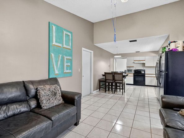 3230 Jasper Way, Miramar FL 33025