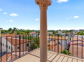 9 Via Parigi, Palm Beach FL 33480