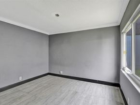 967 NW 89th Ave, Plantation FL 33324