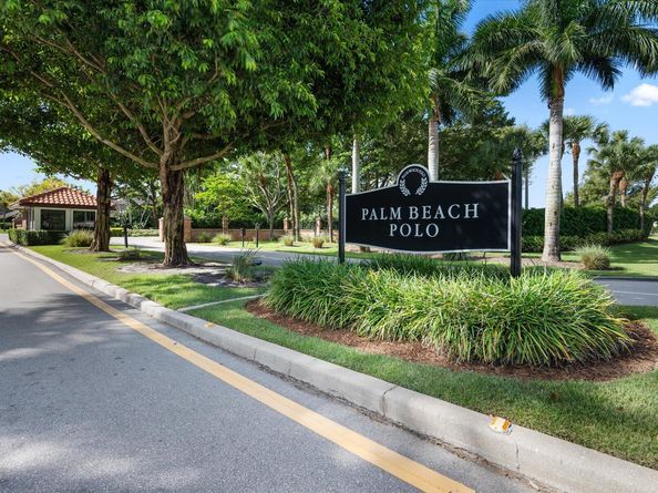 13400 Polo Road W 102, Wellington FL 33414
