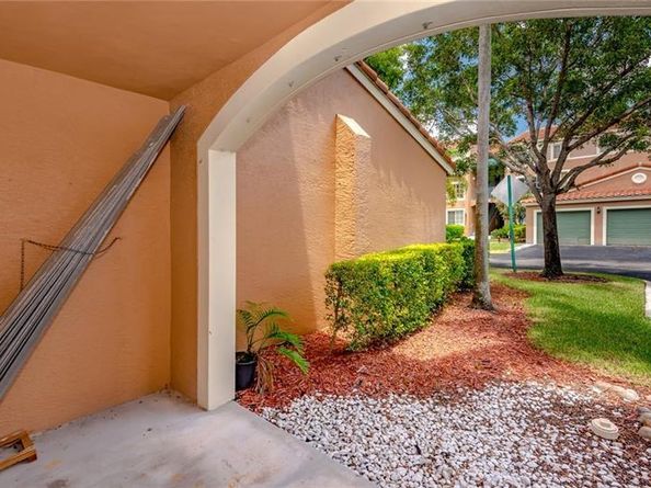 4836 State Road 7 101, Coconut Creek FL 33073